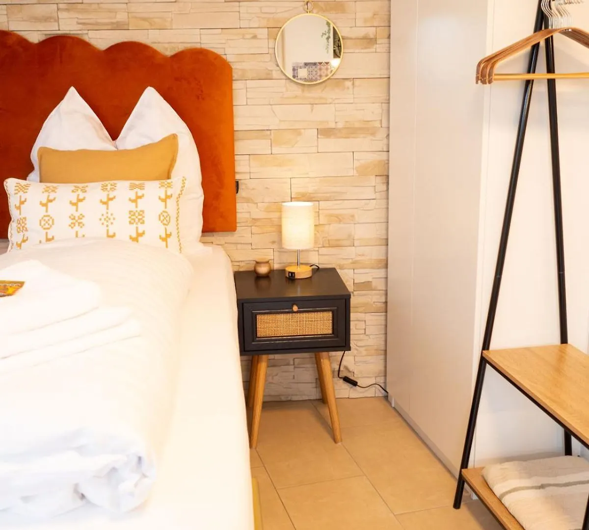 Appartamento Sunset Oasis - Terrasse, Freies Parken, Zentral, Naehe Bahnhof, Wlan Würzburg