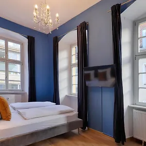 Homie Am Marktplatz - Wohnen Im Historischen Balthasar-neumann-apartment Apartment