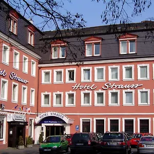 Otel Partner Strauss, Würzburg